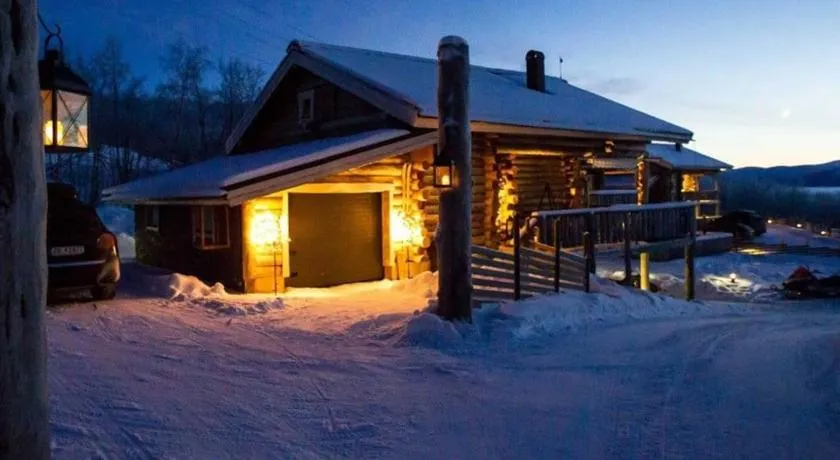 Kelo Aurora luxury cabin - Image 1