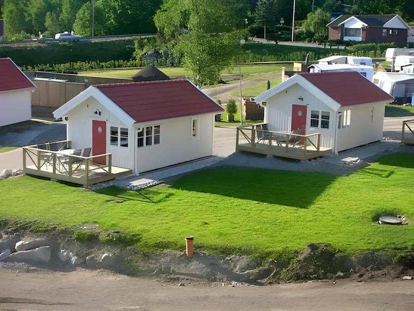 Lagunen Cottages and Hostel - Image 1