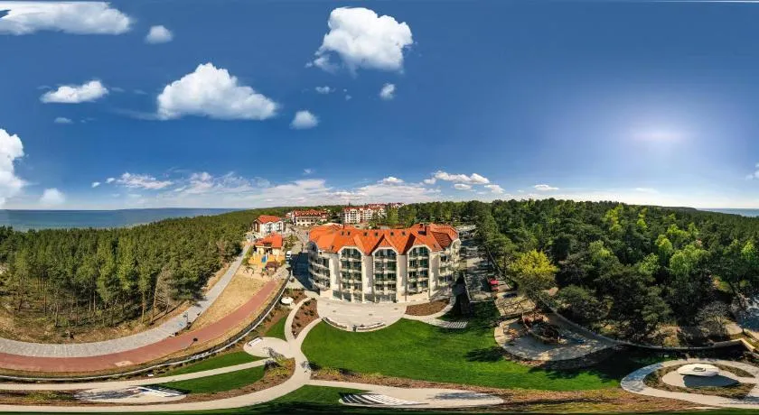 Hotel White - Image 1