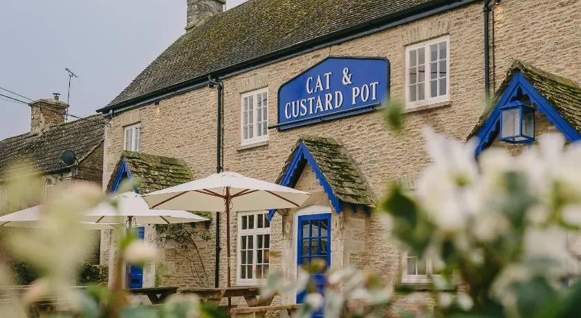 Cat and Custard Pot Inn - Image 1