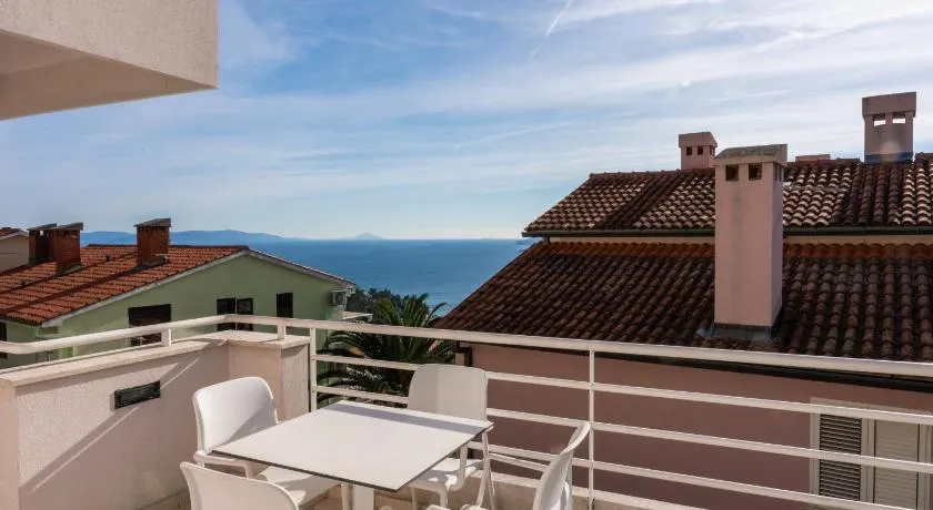 Casa M Rabac - Image 1