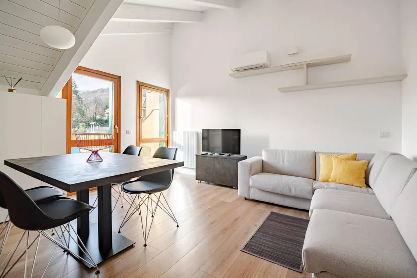 Your Suite Home in Viggiù - Image 1