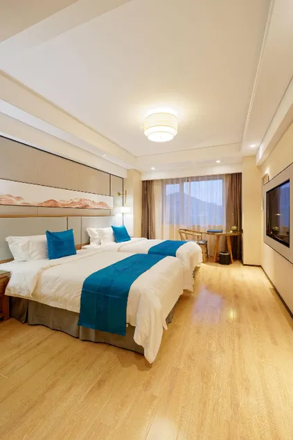 Qingdao Huaxi Hotel - Image 1