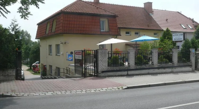 Penzion Dana Troja - Image 1