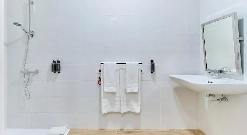Apartamentos Méndez Álvaro by gaiarooms - Image 1