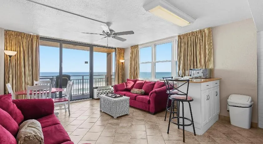 Hawaiian Inn Resort Condos - Image 1