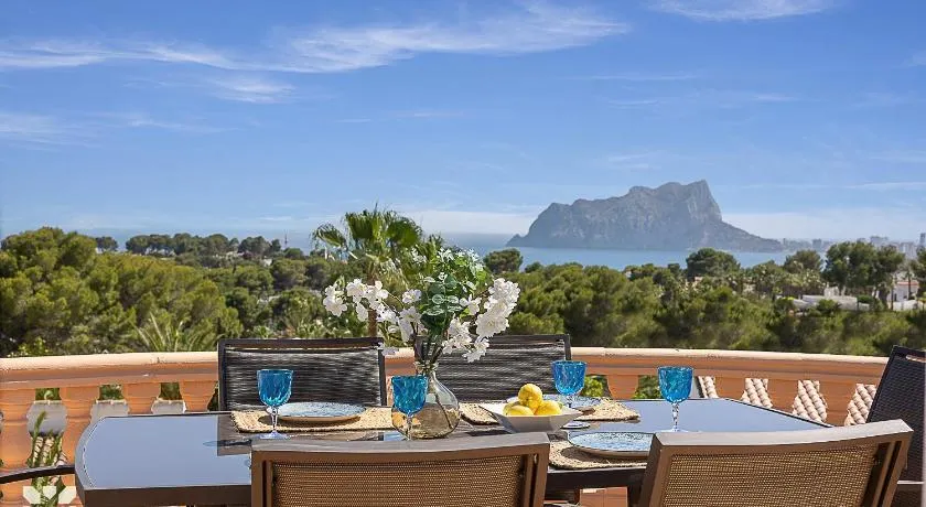 Villa Monty by Abahana Villas - Image 1