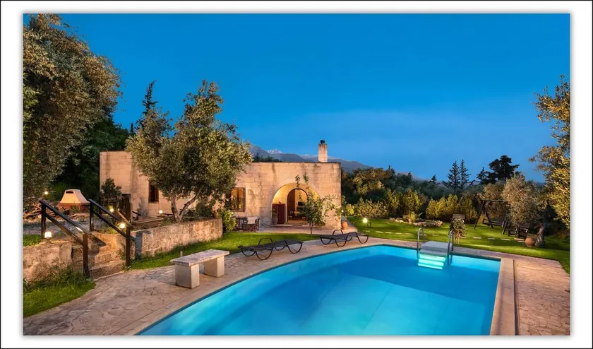 Two-Bedroom Villa in Countryside - Image 1