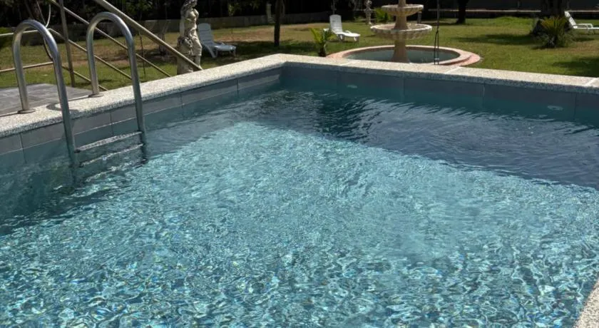 Sueña TOLEDO- Piscinas - Image 1