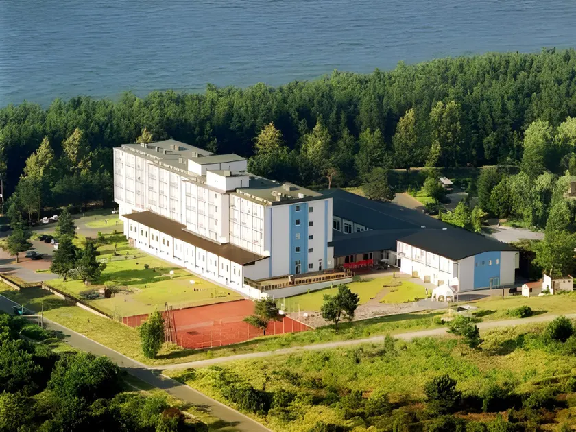Hotel Astor - Image 1