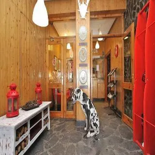 Apartamentos GHM Plaza - Image 1