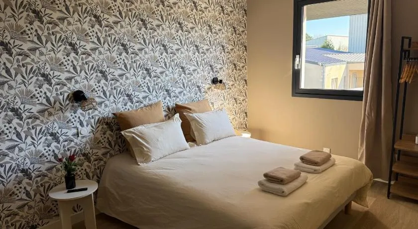 Suite du Spa 1 - Parking Privé Gratuit - Image 1