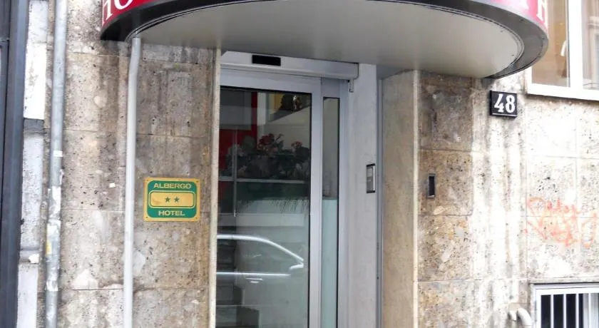 Hotel Parma - Image 1