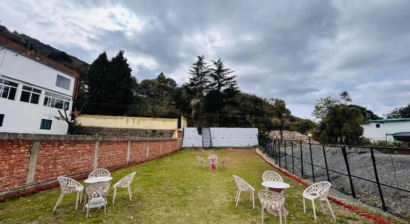 Banj View Resort - Image 1