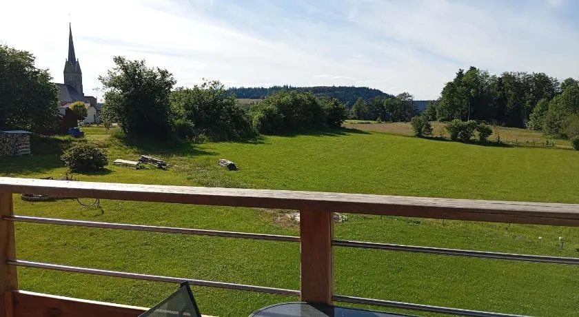 Cosy gîte dans les Vosges, terrasse privative, idéal randonnées - Image 1