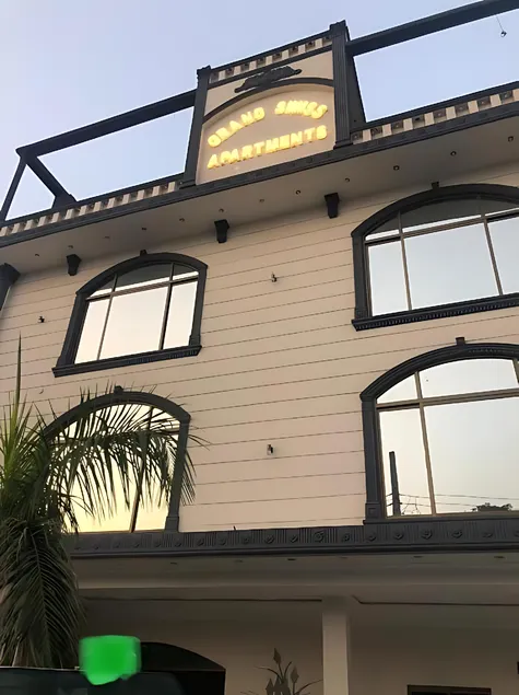 Grand Swiss Hotel&Apartment Lahore - Image 1