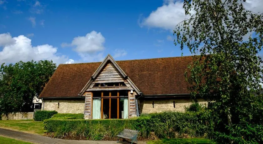 Sabine Barn - Image 1