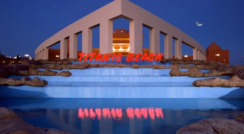 Titanic Beach - Families and Couples only - Image 1