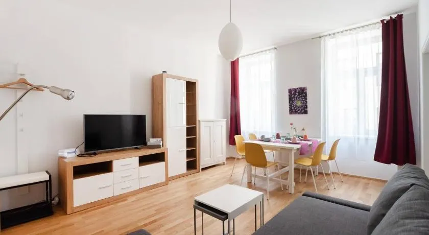 Vienna City Apartment Raffaelgasse - Image 1