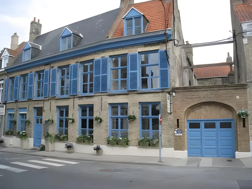 Bienvenue Chez Nous - Image 1