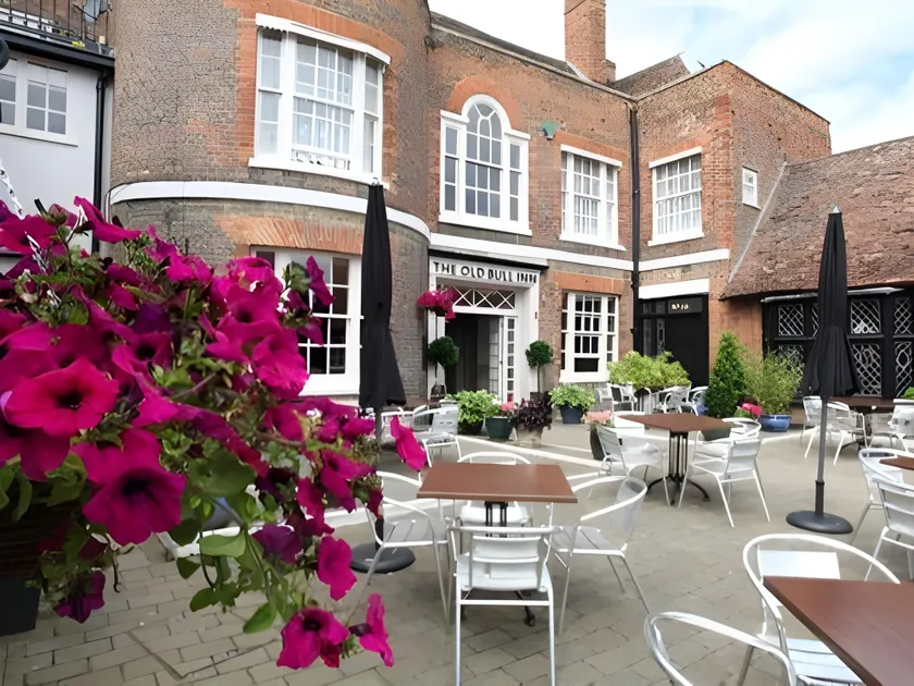 Old Bull Inn - Image 1