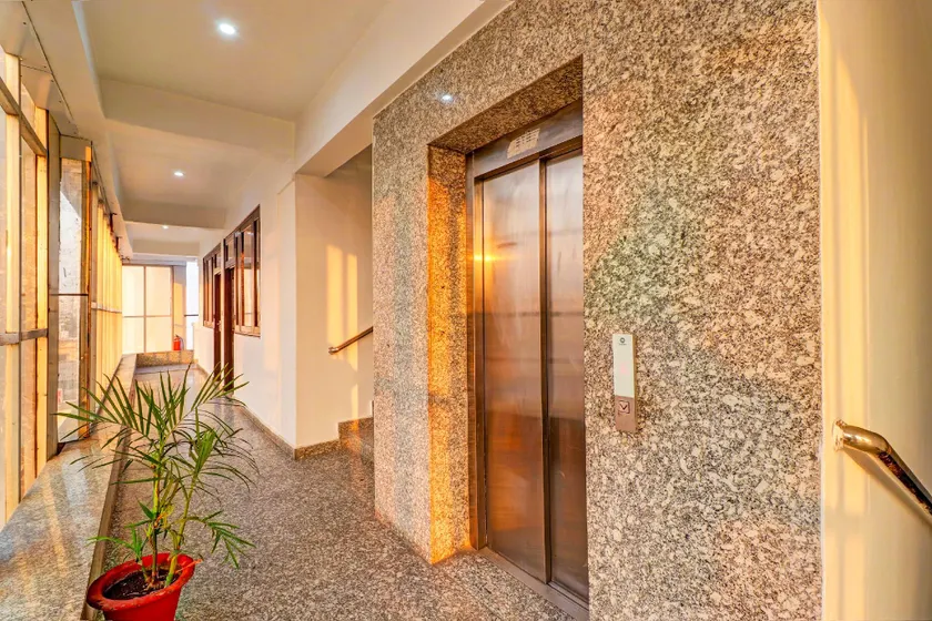 Hotel O PARADISE - Image 1