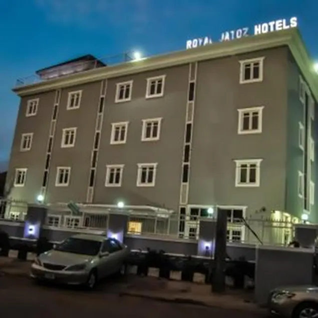 Royal Jatoz Hotel - Image 1