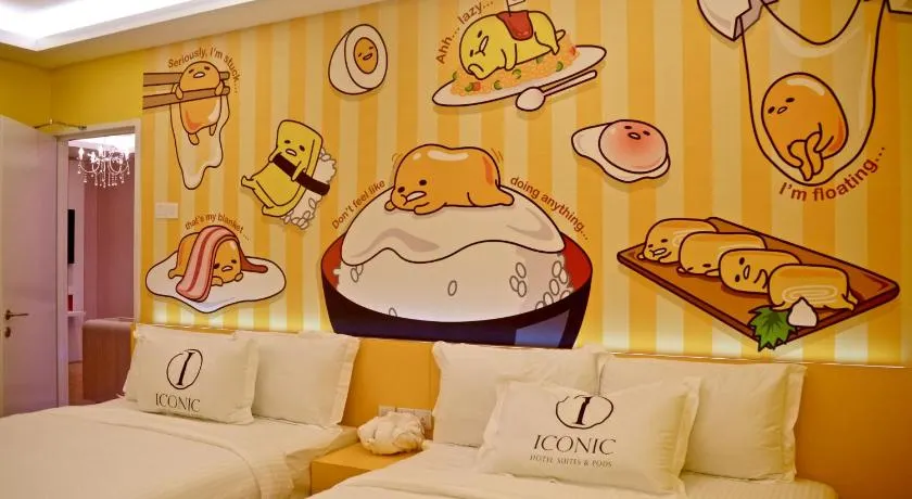 Iconic Suites & Pods Hotel - Image 1