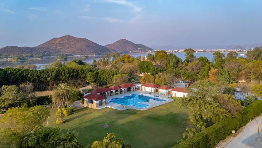 Maanya by the Lake By Samav hotels - Image 1