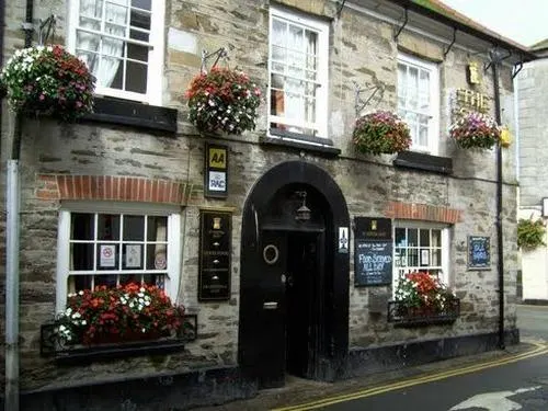 The Ship Inn - Image 1