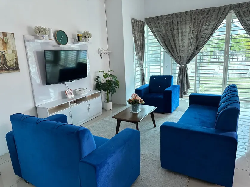 Aswadhuda Homestay Seri Iskandar - Image 1