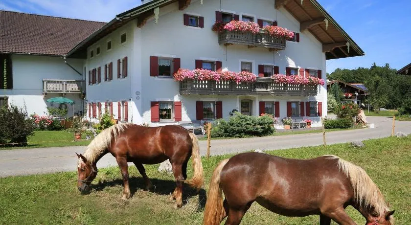 Heutauer Hof - Image 1