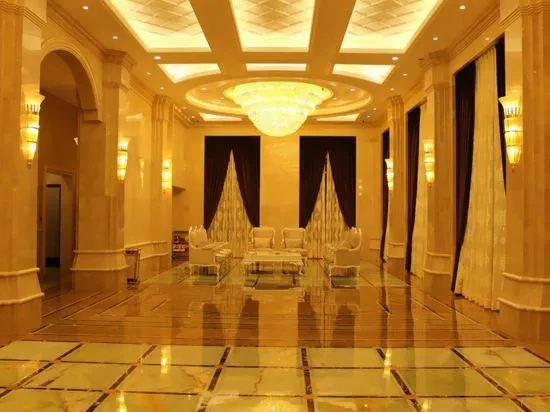 Naerton Hotel - Image 1