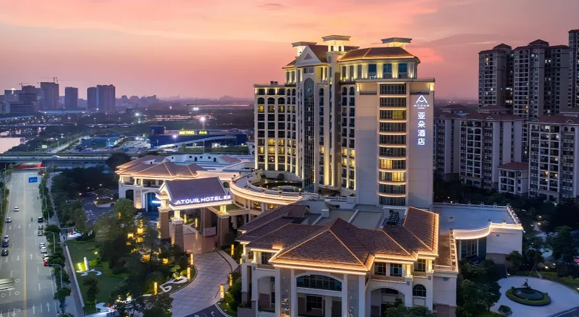 Atour Hotel Zhongshan West Xingzhong Plaza - Image 1