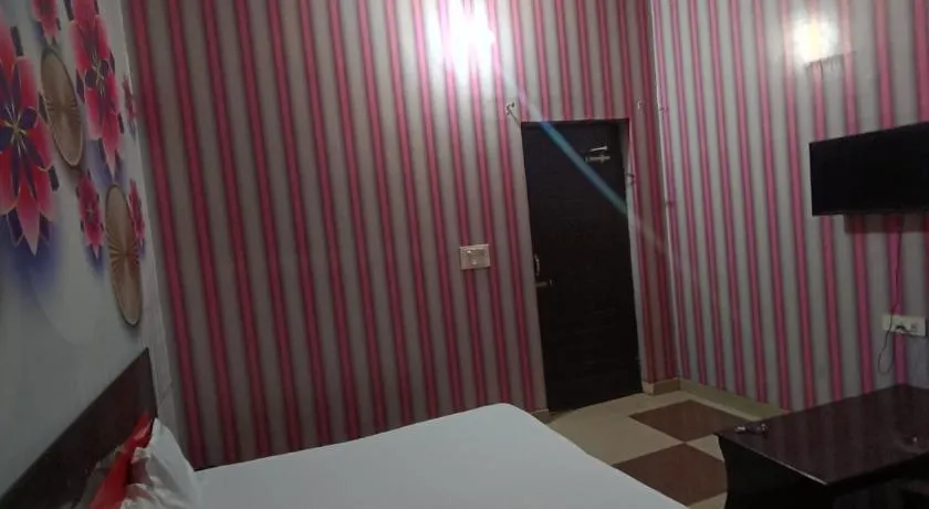 The White Rose hotel andRestaurant - Image 1