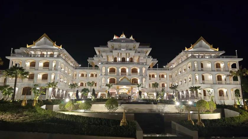 Champa Palace Hotel - Image 1