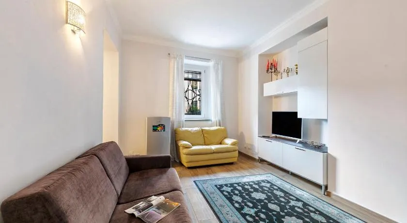 Little Mermaid of Stresa - Happy Rentals - Image 1