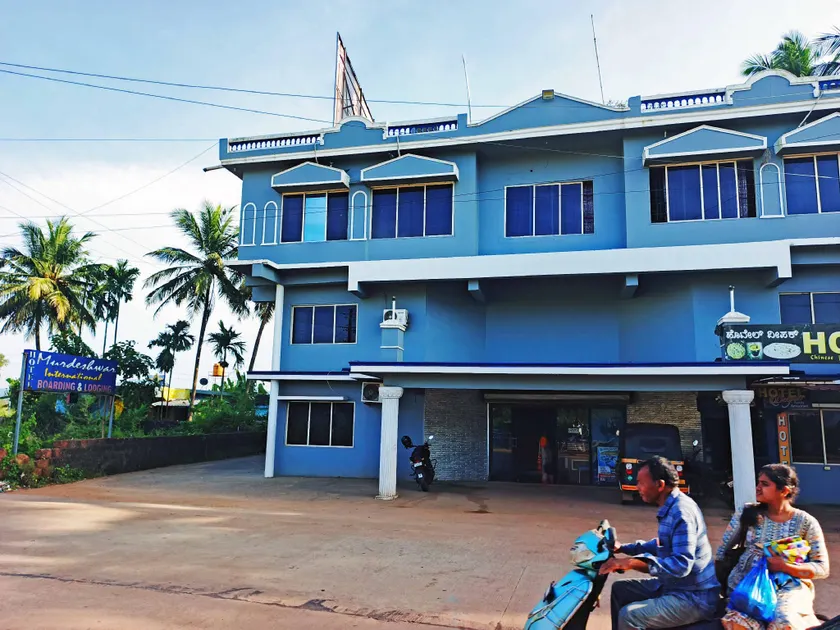 Hotel Murudeshwar International - Image 1