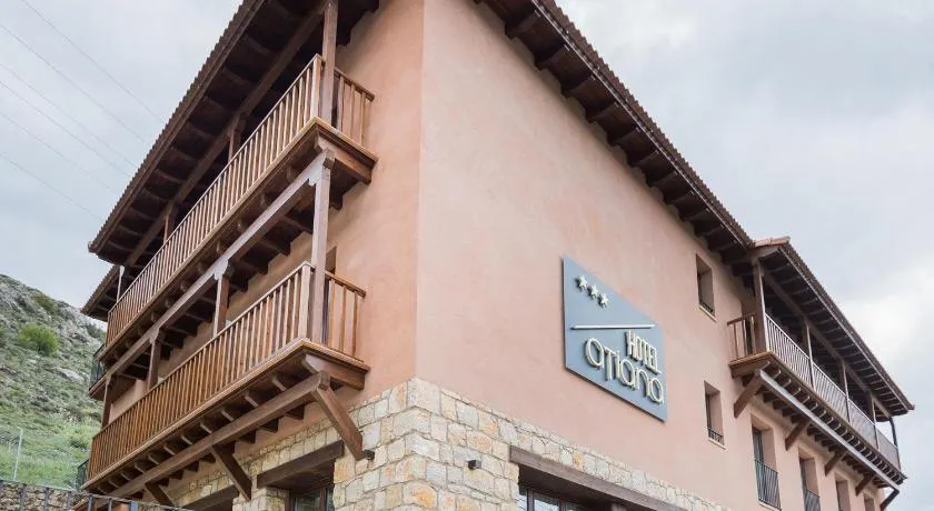Hotel Atiana - Image 1