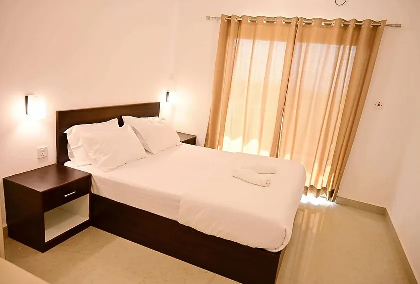 Hotel RSA Residency - Image 1