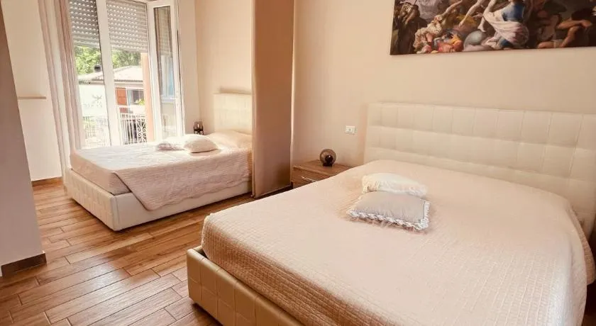 Affitta camere La Fenice di Folli Lorella - Image 1