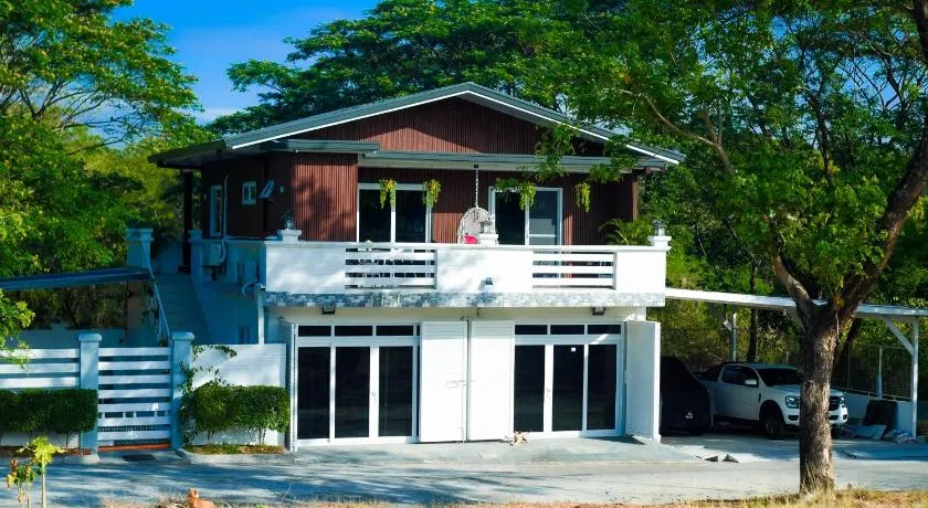 The Hanger- Cabin A - Image 1