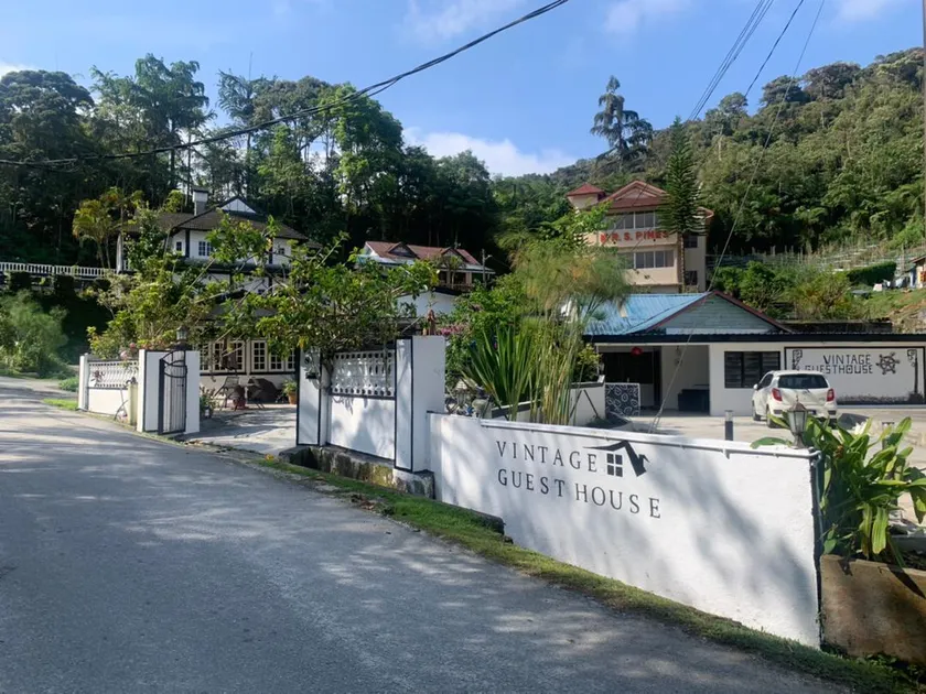 Vintage Guesthouse - Image 1