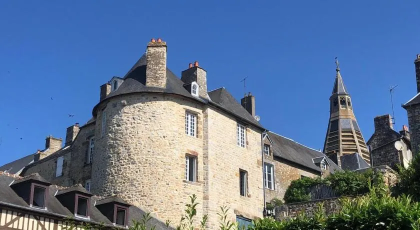 La maison sur les remparts - Image 1