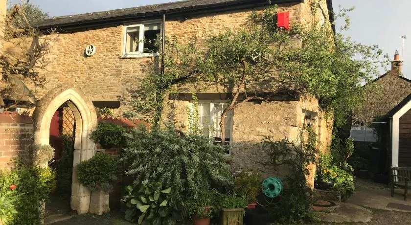 The Annexe Croughton - Image 1