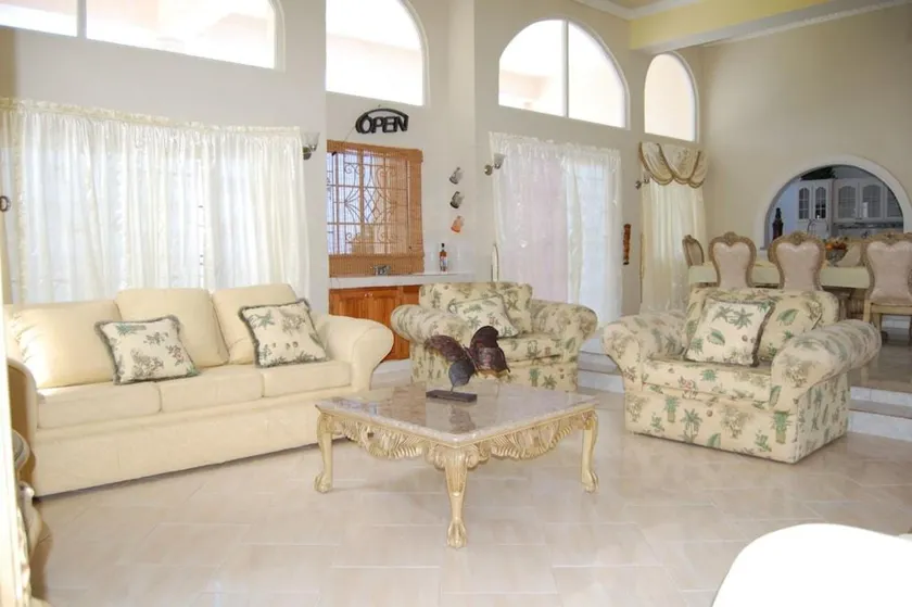 Celebrity Villa Jamaica - Image 1