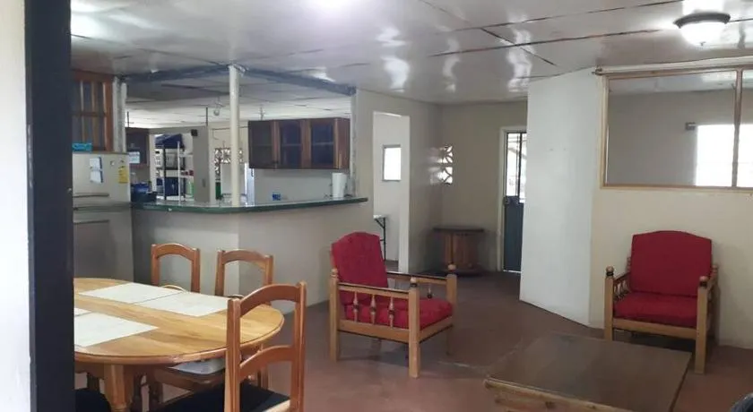 Gia's Garage & Home for Bocas travelers - Image 1