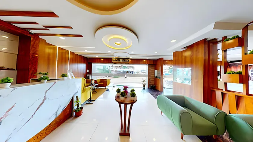 Hotel Oak By Mega Groups - Image 1