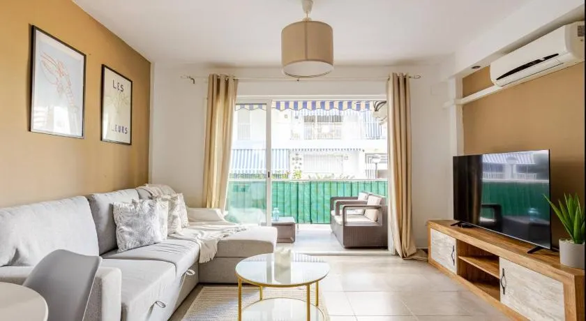 Apartamento acolhedor a 3 minutos da praia de Gandia - Image 1
