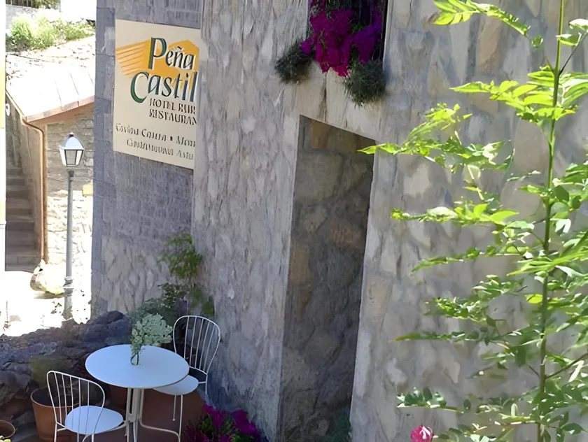 Hotel Rural Peña Castil - Image 1